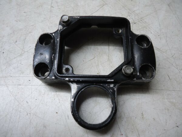 HONDA CX500 HANDLEBAR BRACKET 1982 CX500 HANDLEBAR CLAMP