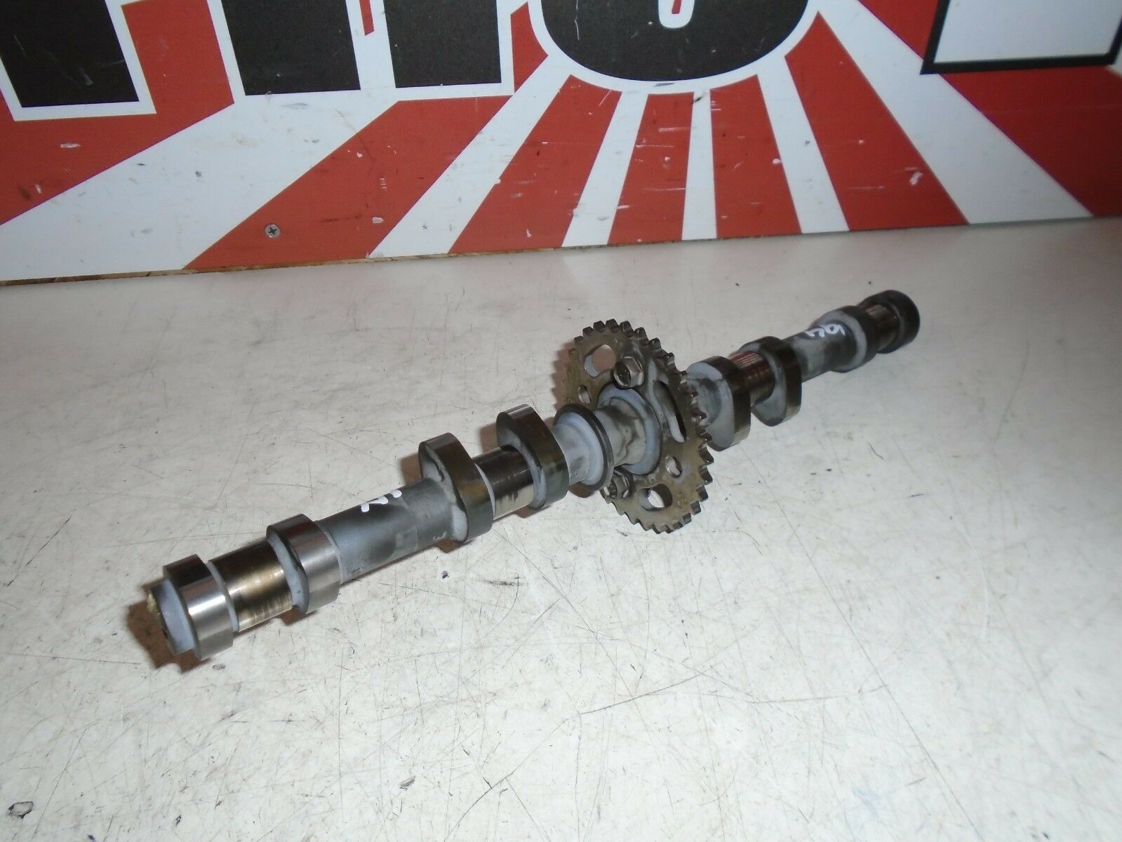 Suzuki RF600 Inlet Camshaft 1994 RF600 Engine Camshaft