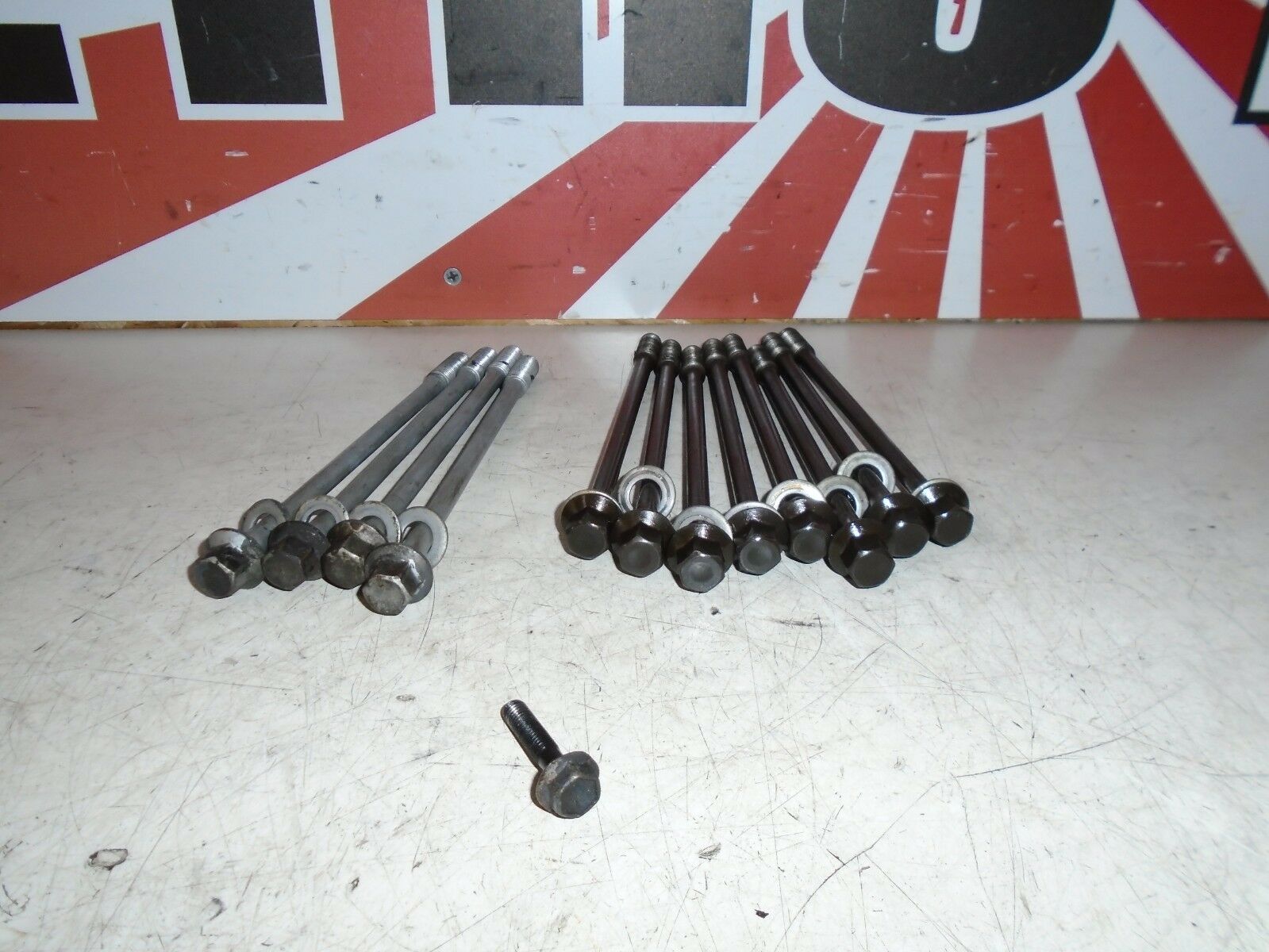 Suzuki RF600 Cylinder Head Bolts 1994 RF600 Engine Bolts