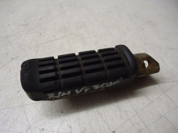 HONDA VF750F RH REAR FOOTREST 