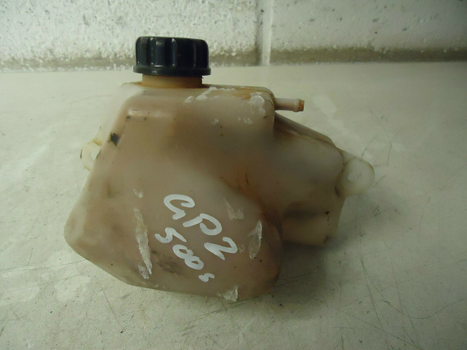 Kawasaki GPZ500s Water Bottle Expansion Tank