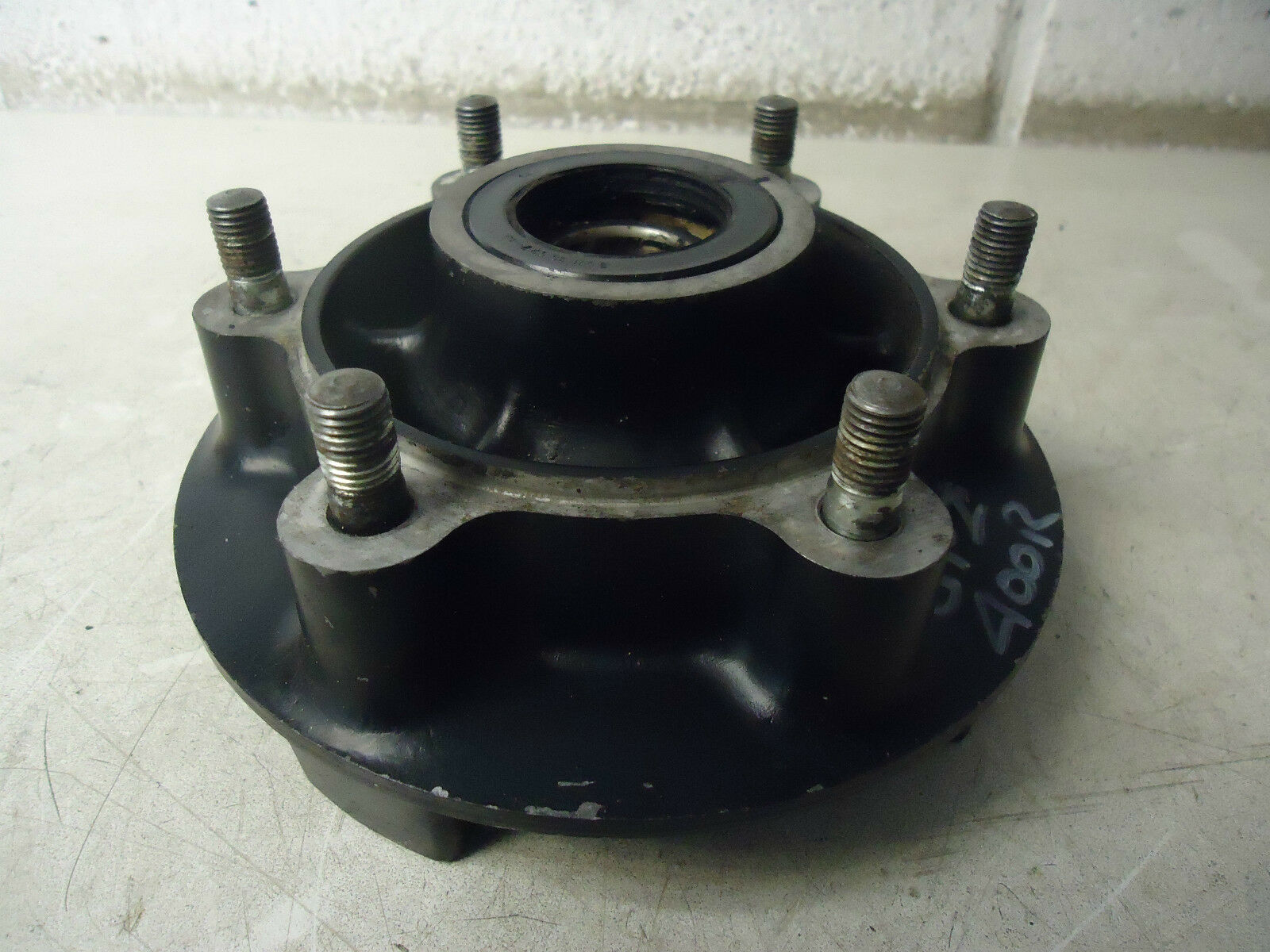 Kawasaki GPZ400R Rear Wheel Hub Sprocket Carrier