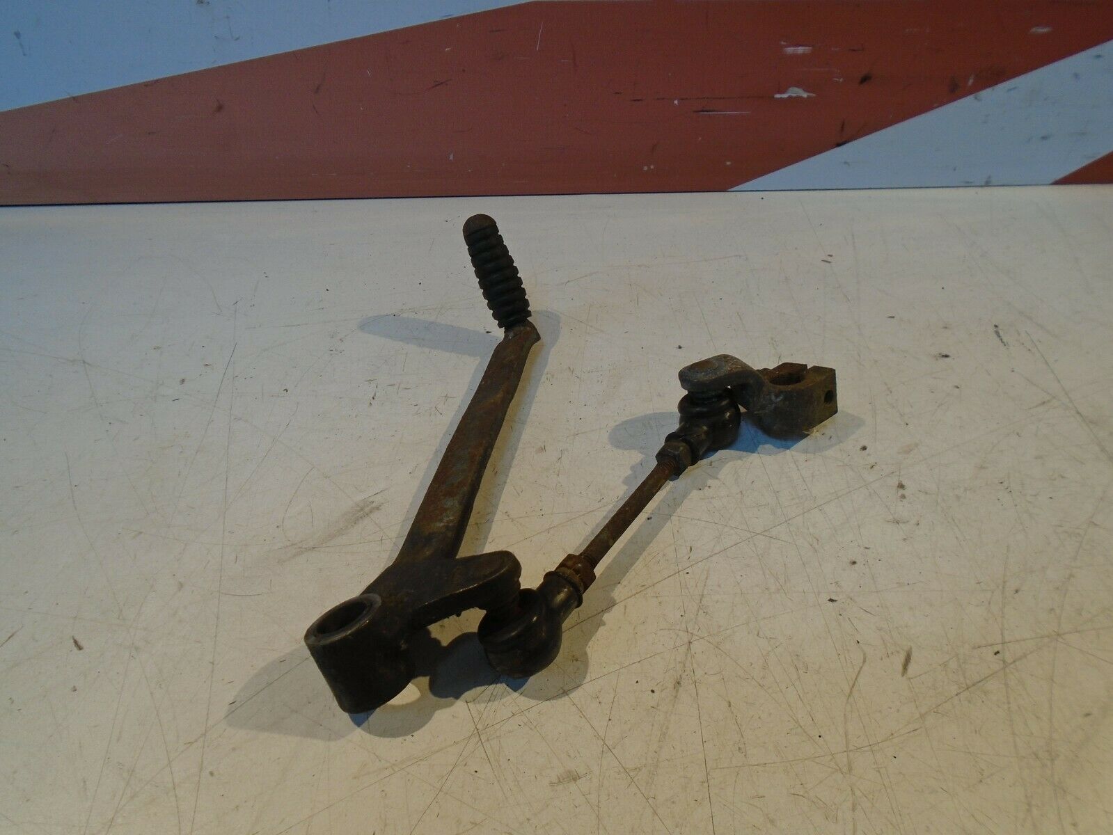 Kawasaki GPZ305 Gear Change Lever 