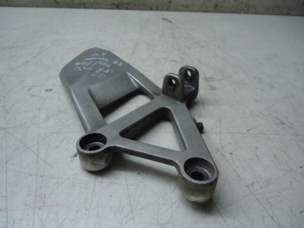 Honda VFR750F LH Front Footrest Hanger 1992 VFR750 Footrest Hanger