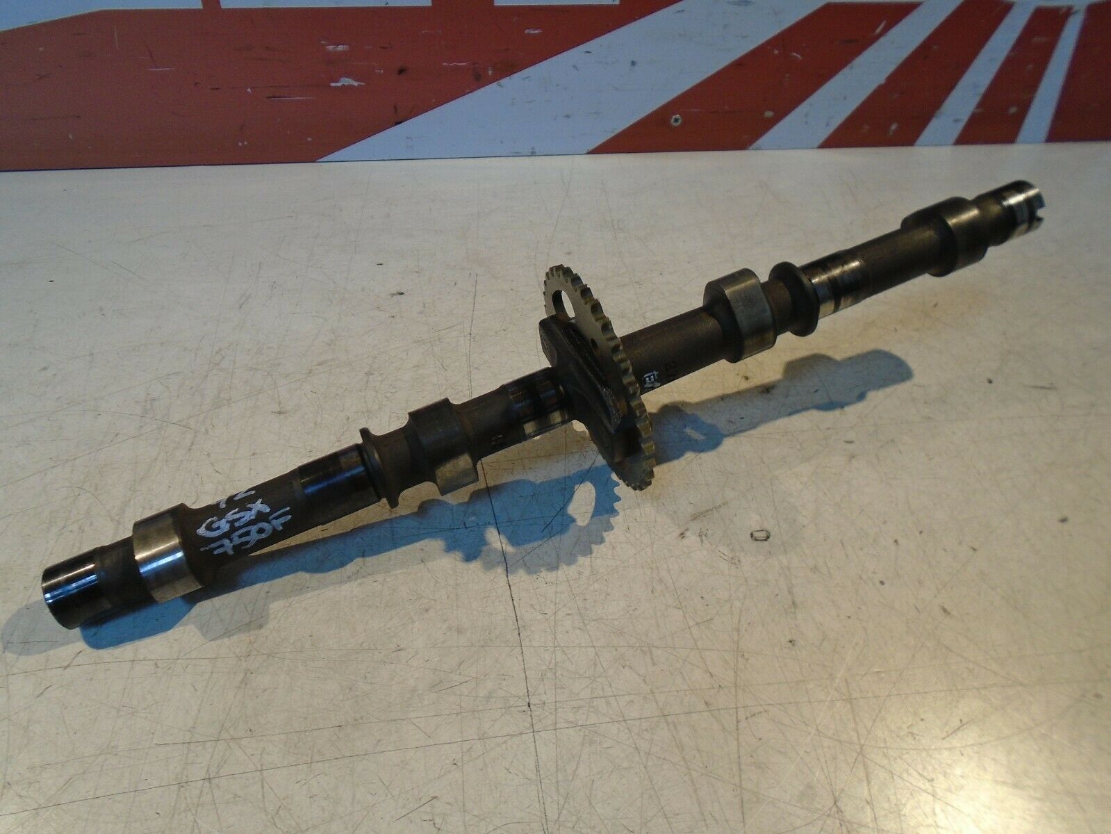 Suzuki GSX750F Engine Exhaust Camshaft