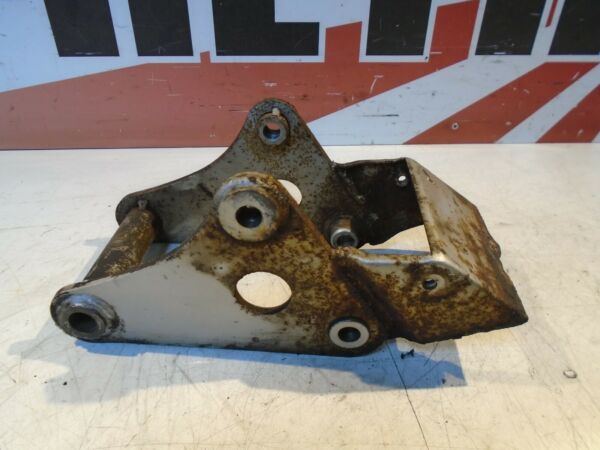 Suzuki GSX550ES Rear Shock Linkage Frame Bracket