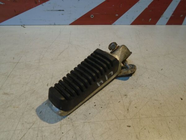 Suzuki GSX550ES Rear Footrest 