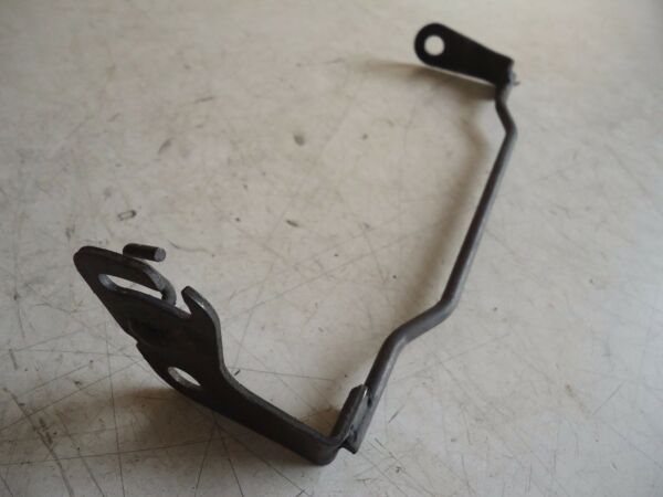 Kawasaki GPZ600R Seat Latch Bar