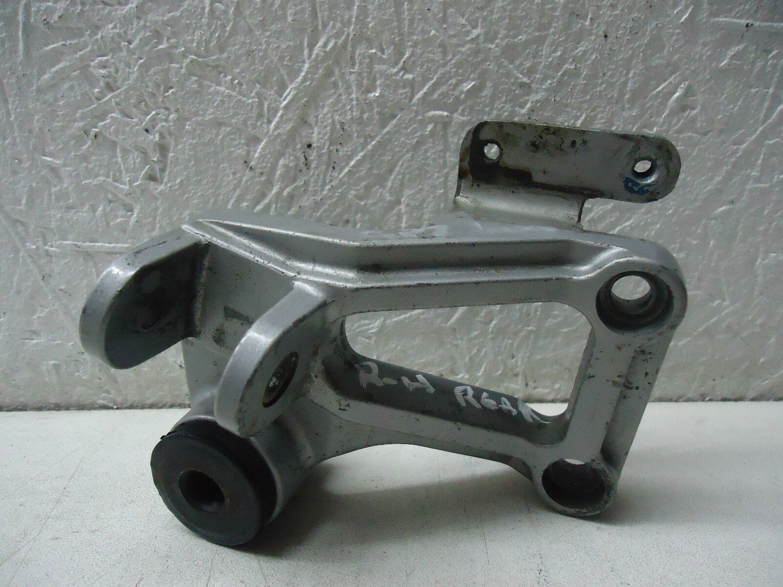 Kawasaki GPZ600R Rear Footrest Hanger