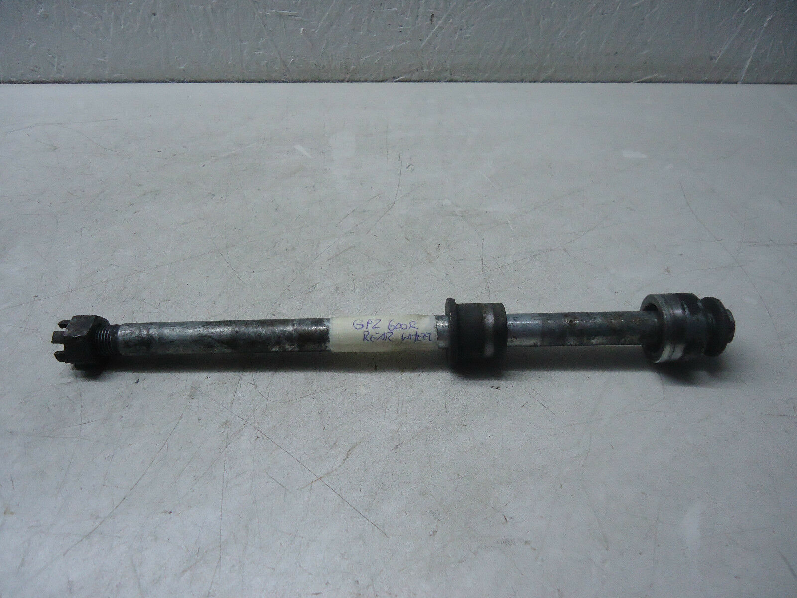 Kawasaki GPZ600R Rear Wheel Spindle GPz600 Wheel Axle