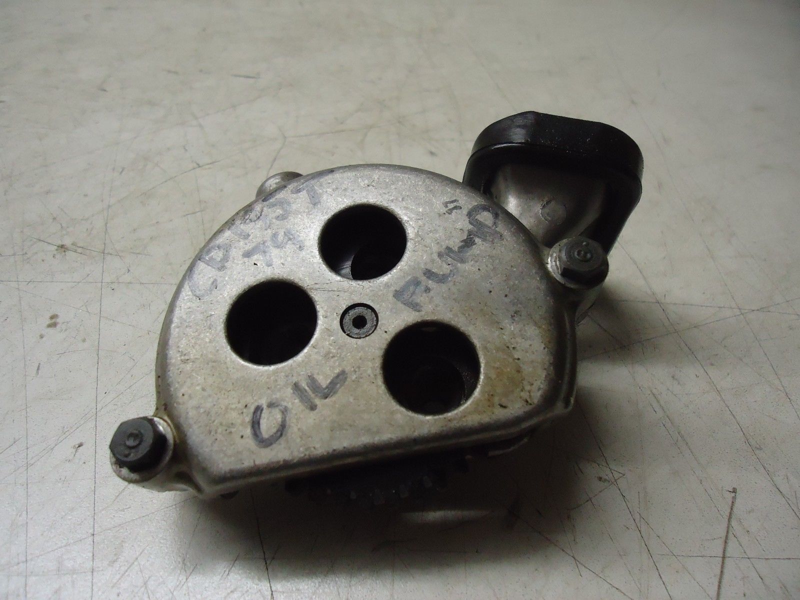 Honda CD185 Oil Pump CD185 Engine Oil Pump