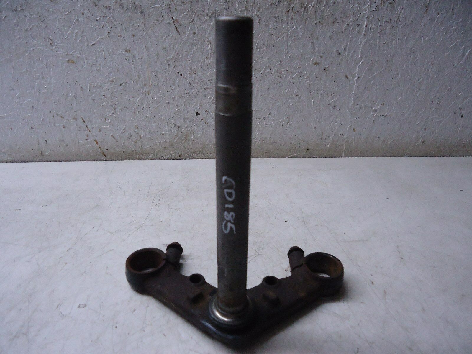 Honda CD185 Benly Bottom Yoke CD185 Lower Fork Yoke