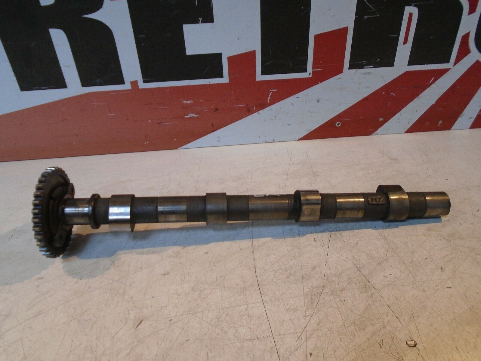 Kawasaki GPZ900R A2 Exhaust Camshaft ZX900 Engine Camshaft