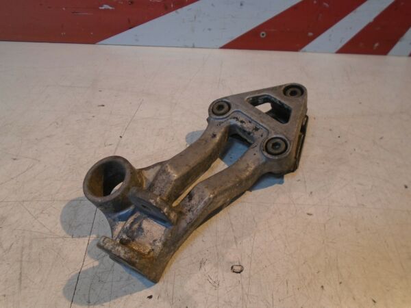 Kawasaki ZZR1100 Rear Footrest Hanger