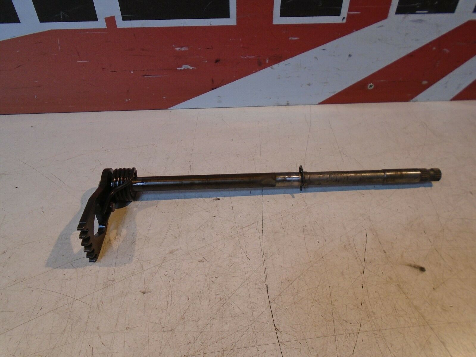 Suzuki GSX750E Gear Selector Shaft GSX750 Gearbox Part