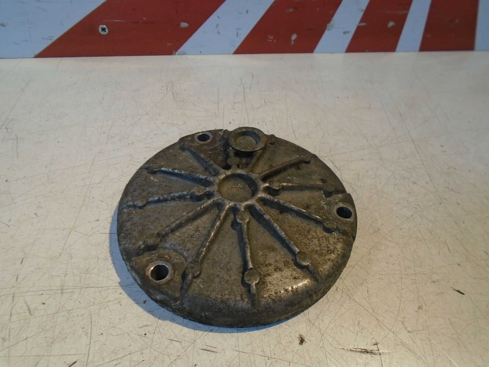 Suzuki GS550E Engine Oil Filter Cover 