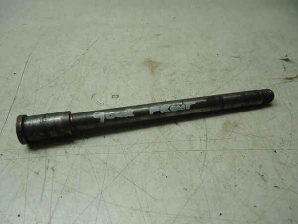 Kawasaki GPZ900R Front Wheel Spindle Axle