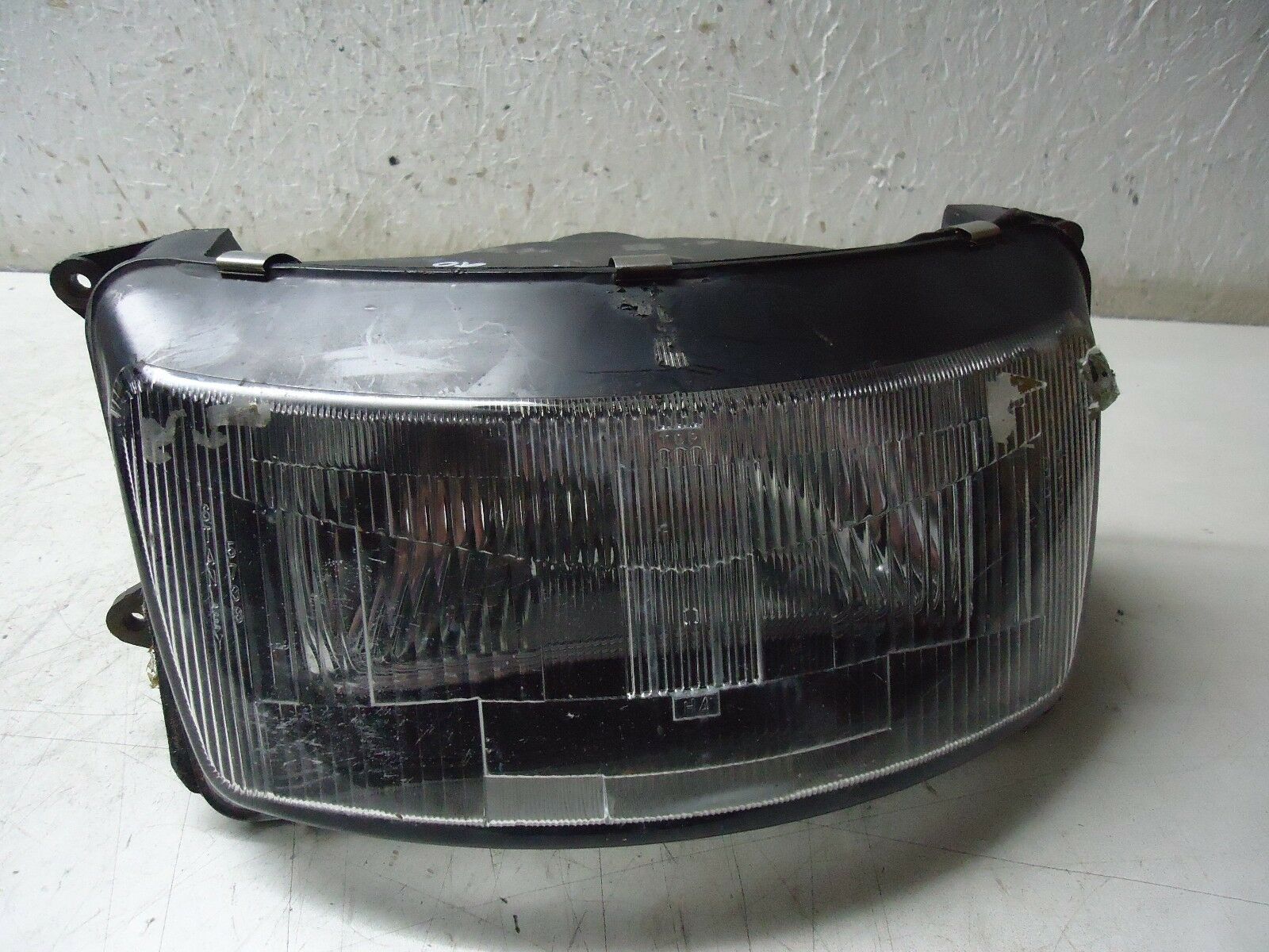 Kawasaki ZZR1100 Headlight 