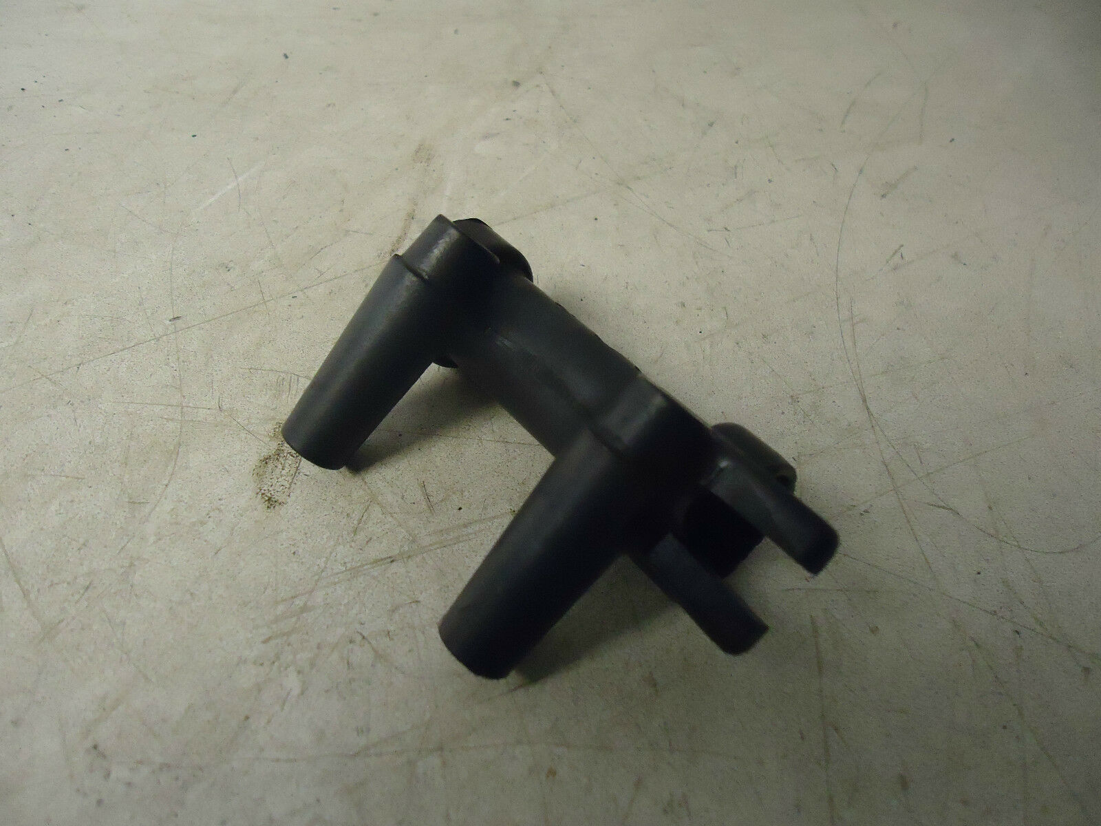 Kawasaki GPZ900R Brake Hose Splitter