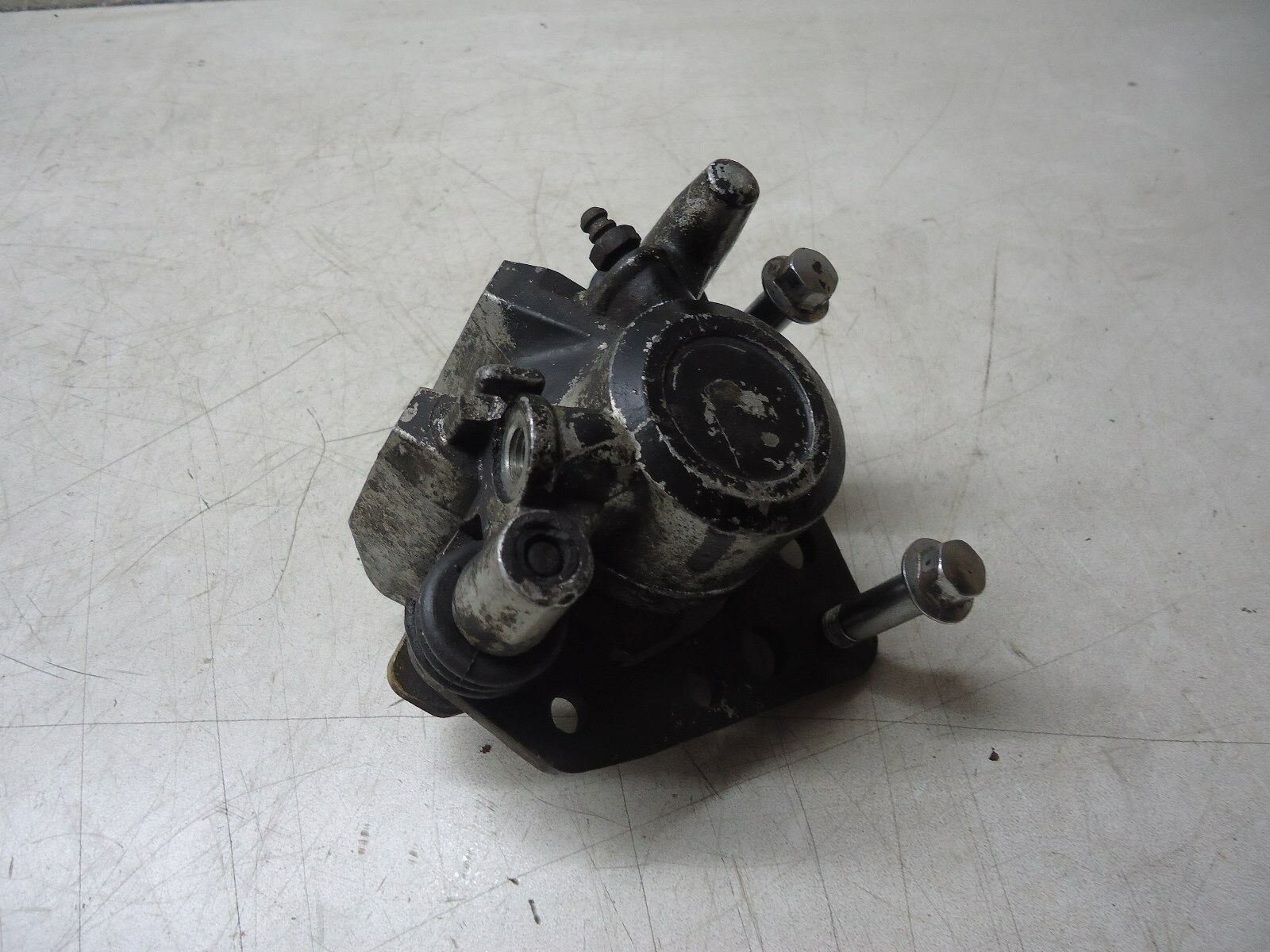 Kawasaki GPZ1000RX R-H Front Brake Caliper 