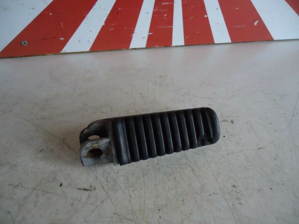 Kawasaki GPZ1000RX Rear Footrest 