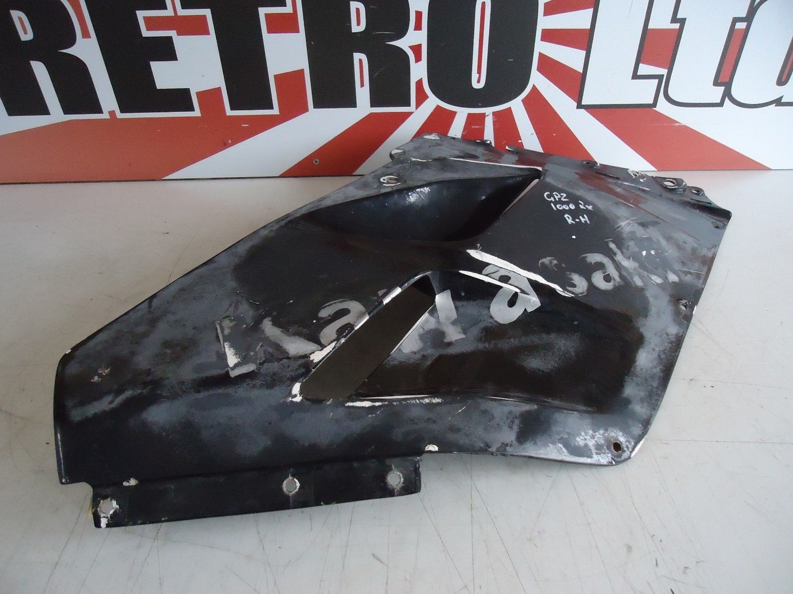 Kawasaki GPZ1000RX RH Side Panel GPz Fairing