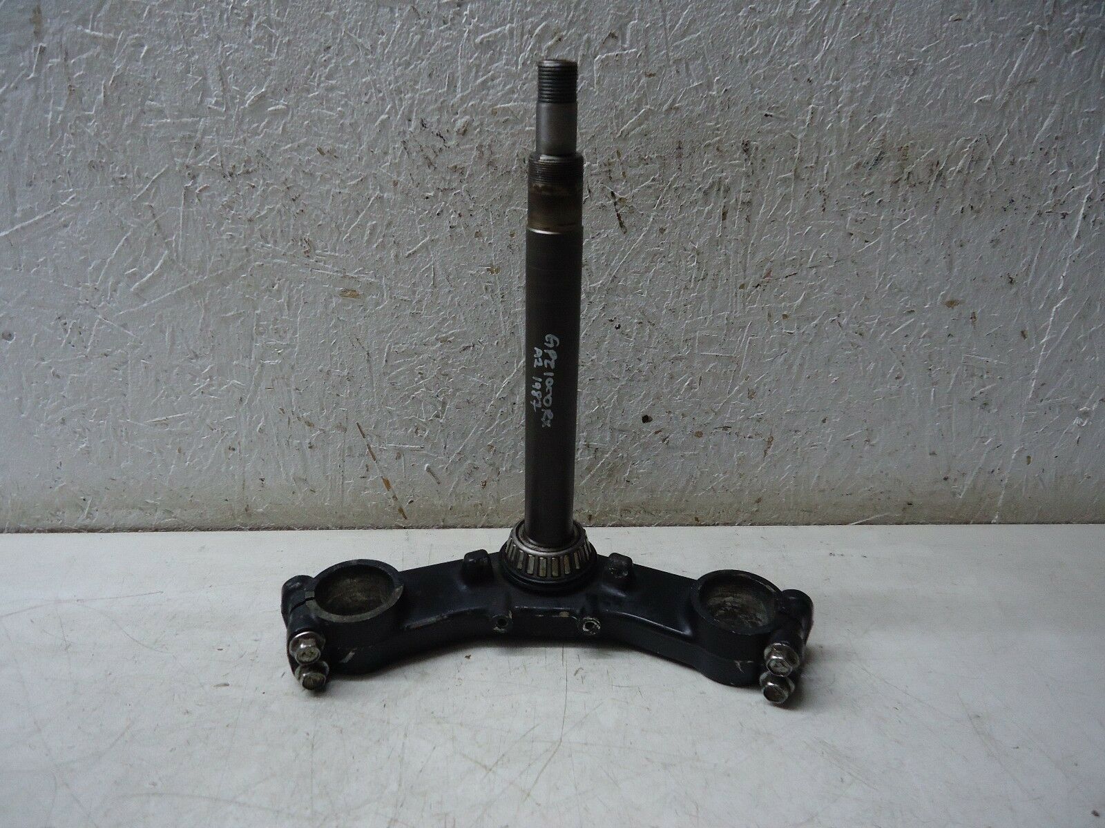 Kawasaki GPZ1000RX Bottom Yoke ZX Fork Yoke