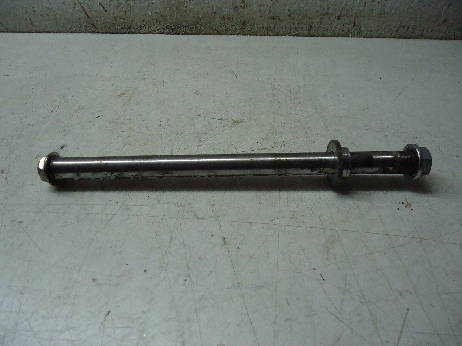 Kawasaki GPZ1100 Swingarm Spindle Axle