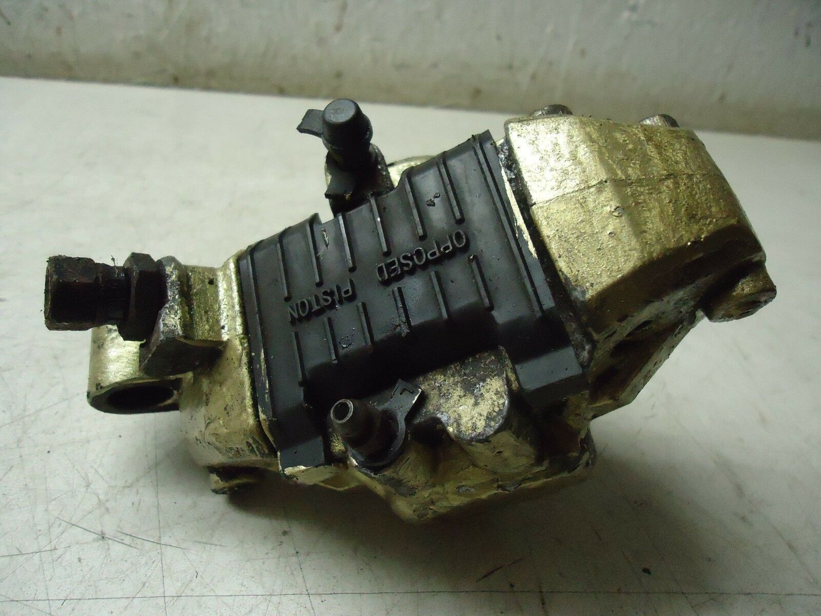 Suzuki GSX1100F Front Brake Caliper 