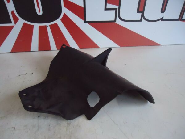 Yamaha FZS600 Fazer Top Fairing Cover 