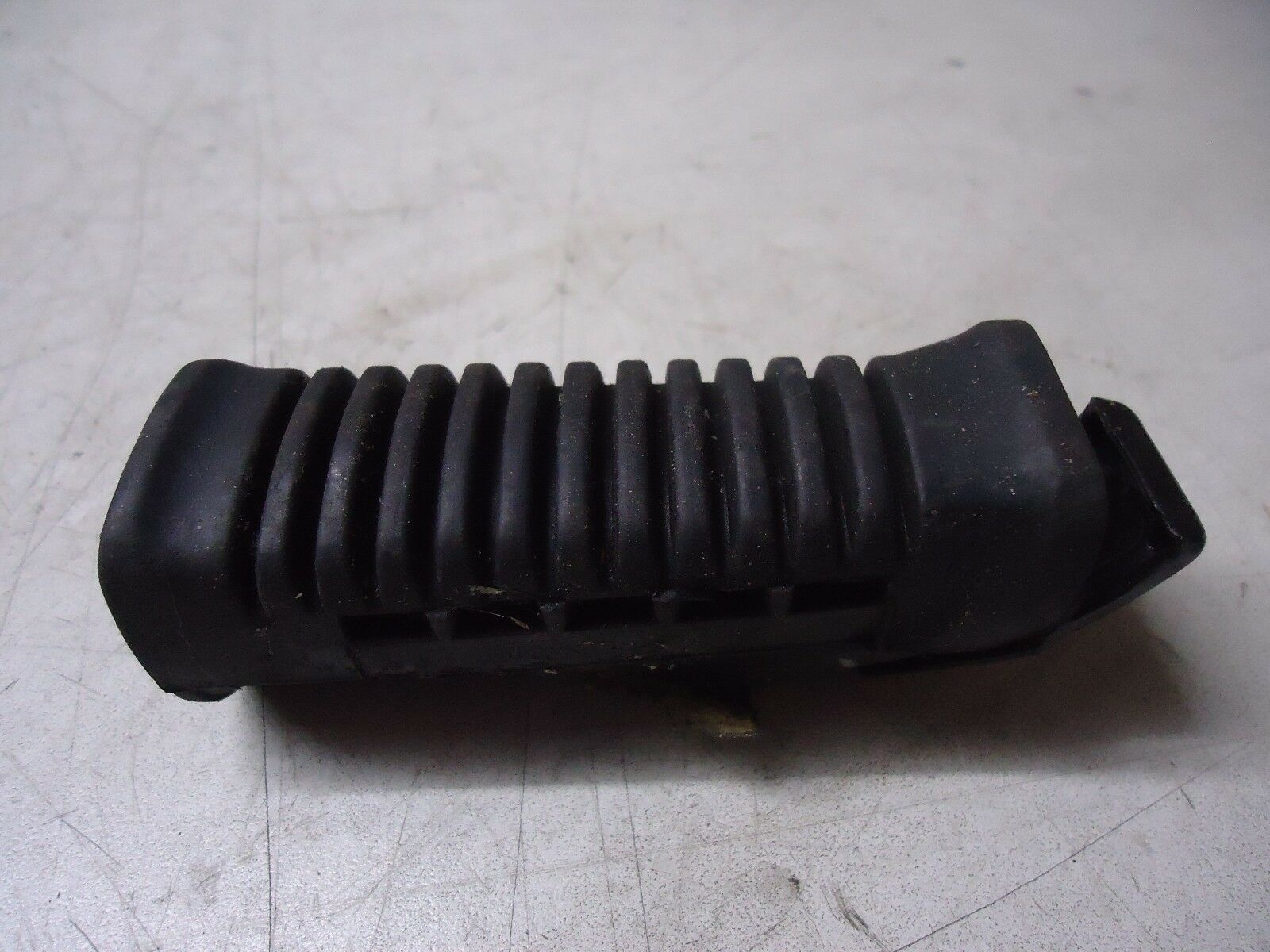 SUZUKI V STROM RH FOOTREST FOOTPEG 