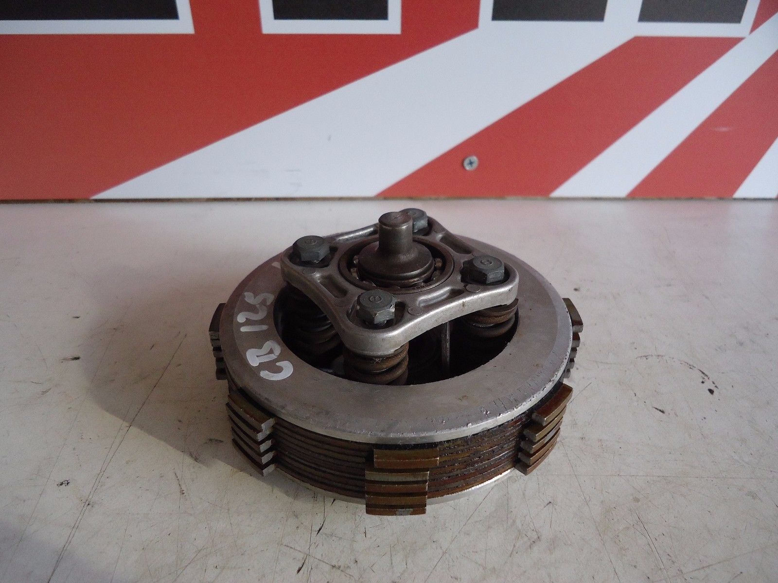 Honda CB125T Clutch