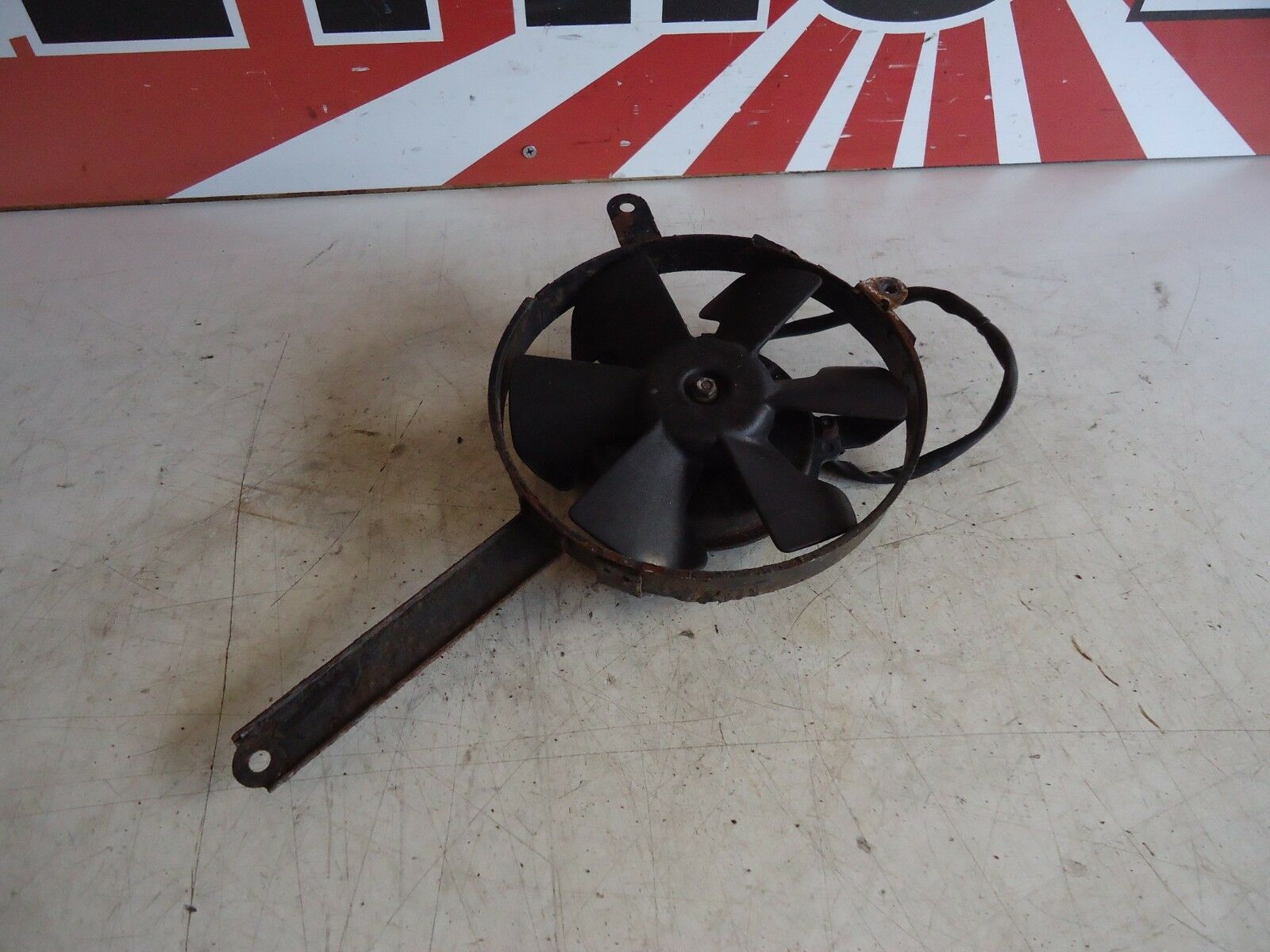 Yamaha YZF1000R Thunderace Radiator Fan