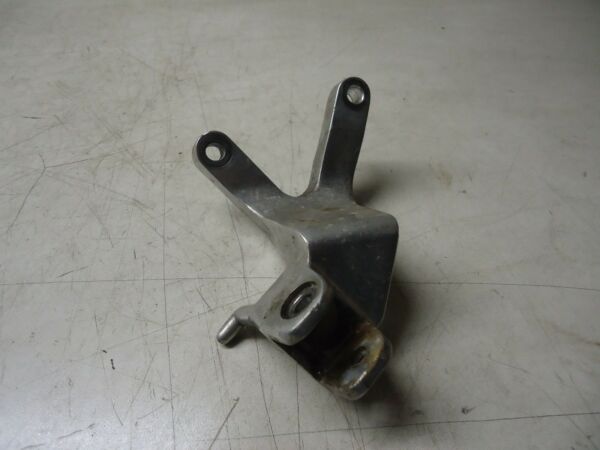 Yamaha YZF1000 Thunderace LH Rear Footrest Hanger 