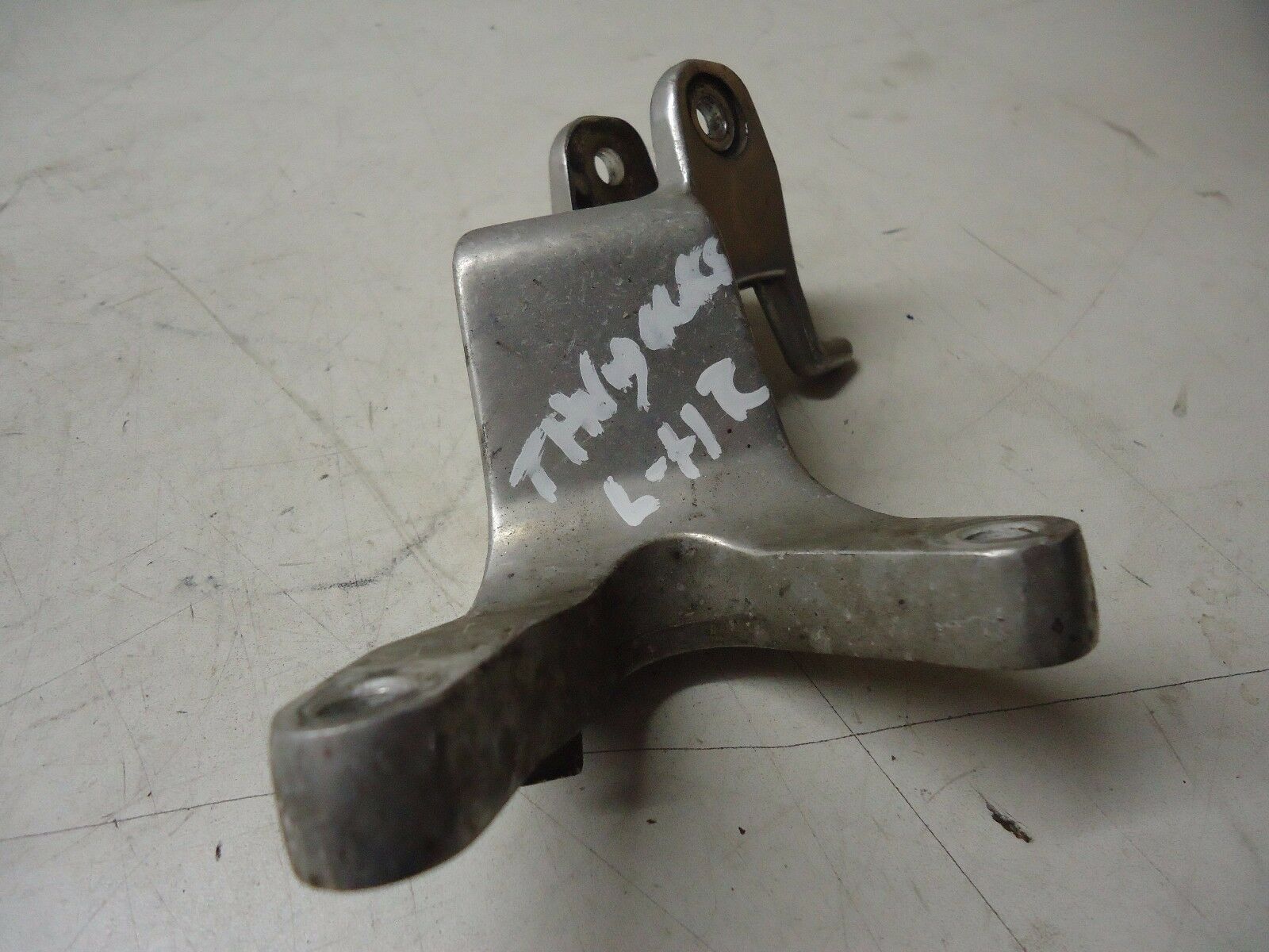 Yamaha YZF1000R Thunderace Rear Footrest Hanger