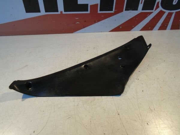 Yamaha R1 RH Fairing Infill YZF1000 Cowl