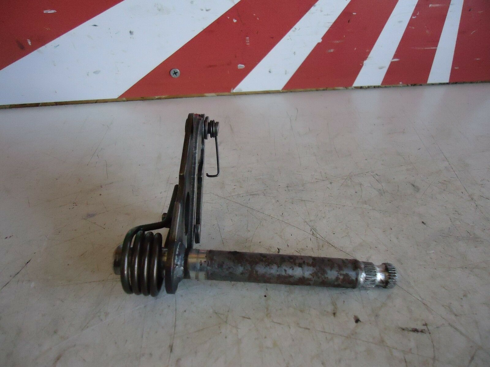 Kawasaki 550 Zephyr Gear Selector Shaft Engine Gear Shaft