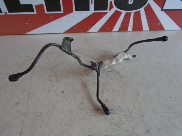 Honda VF750F Engine Oil Feed Pipe Lines