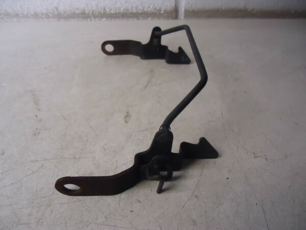 Kawasaki GPZ900R Seat Catch Bar