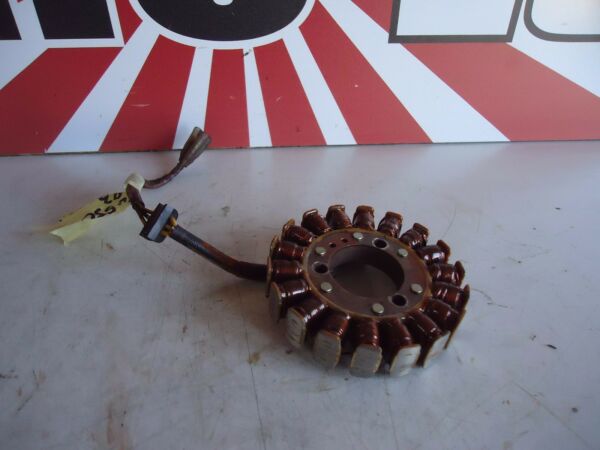 Kawasaki GPZ550 Engine Alternator Stator