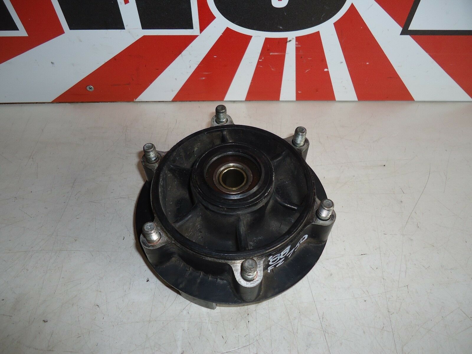 Yamaha FZ750 Sprocket Carrier FZ Rear Hub