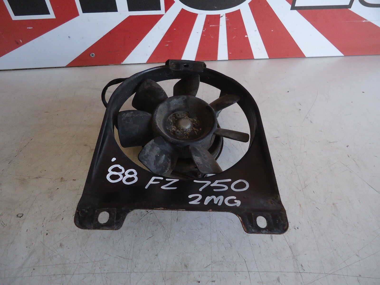 Yamaha FZ750 2MG Radiator Fan FZ Rad Fan