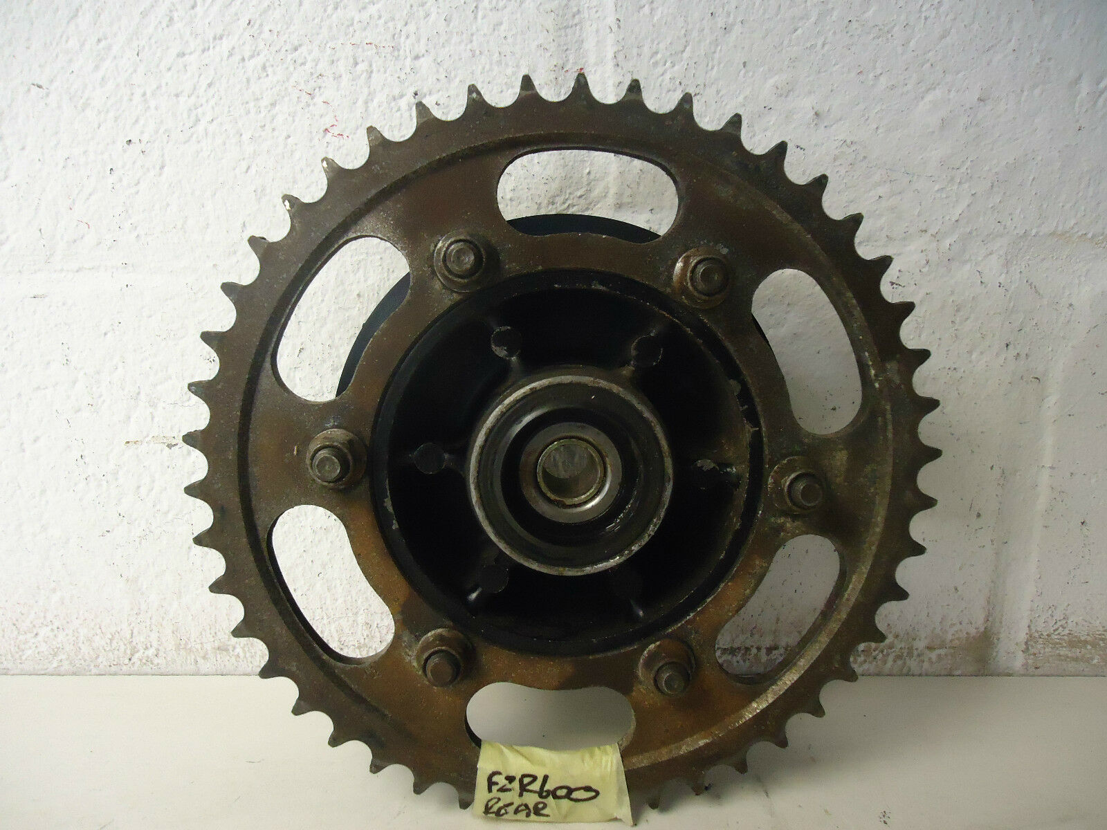 Yamaha FZR600 Rear Sprocket Carrier Hub