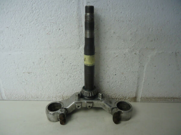 Yamaha FZ750 Bottom Fork Yoke