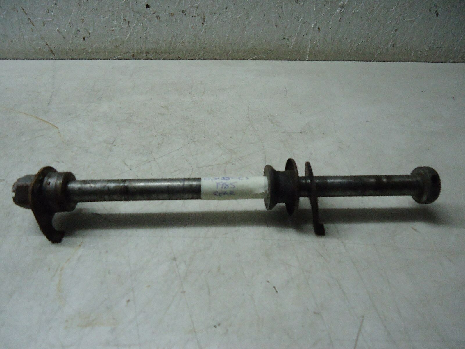 Suzuki GSX550ES Rear Wheel Spindle 1985 GSX550 Wheel Axle