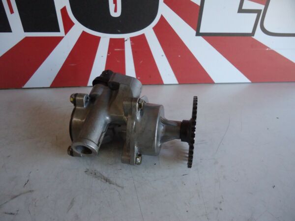 Suzuki GSXR750 Slingshot Oil Pump GSXR750 Engine Oil Pump