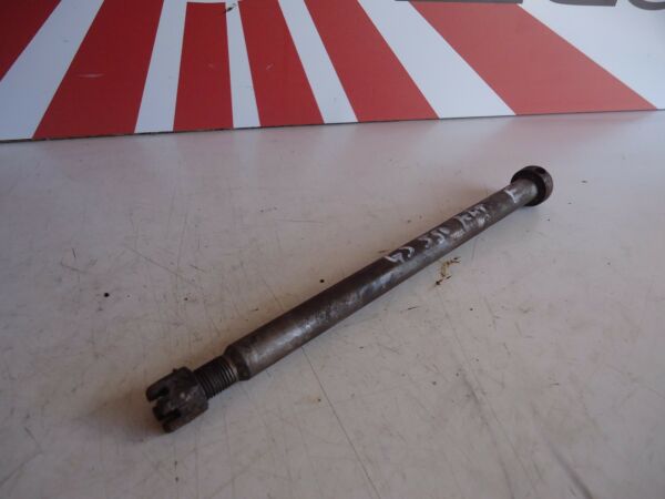 Suzuki GS550M Front Wheel Spindle Axle