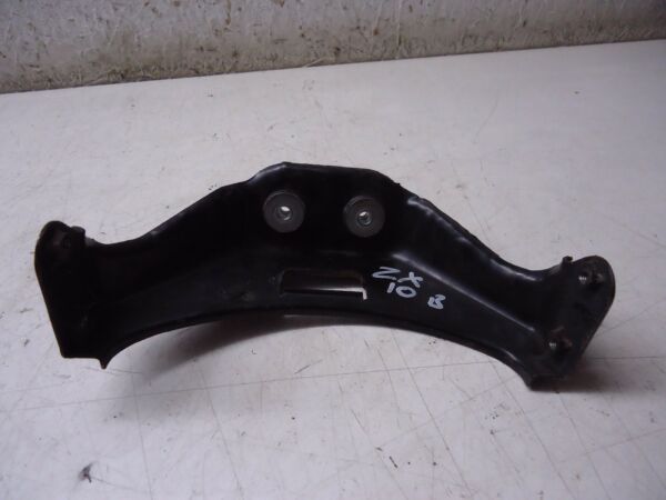 Kawasaki ZX10B Tank Bracket ZX10 Tomcat Fuel Tank Mount Bracket