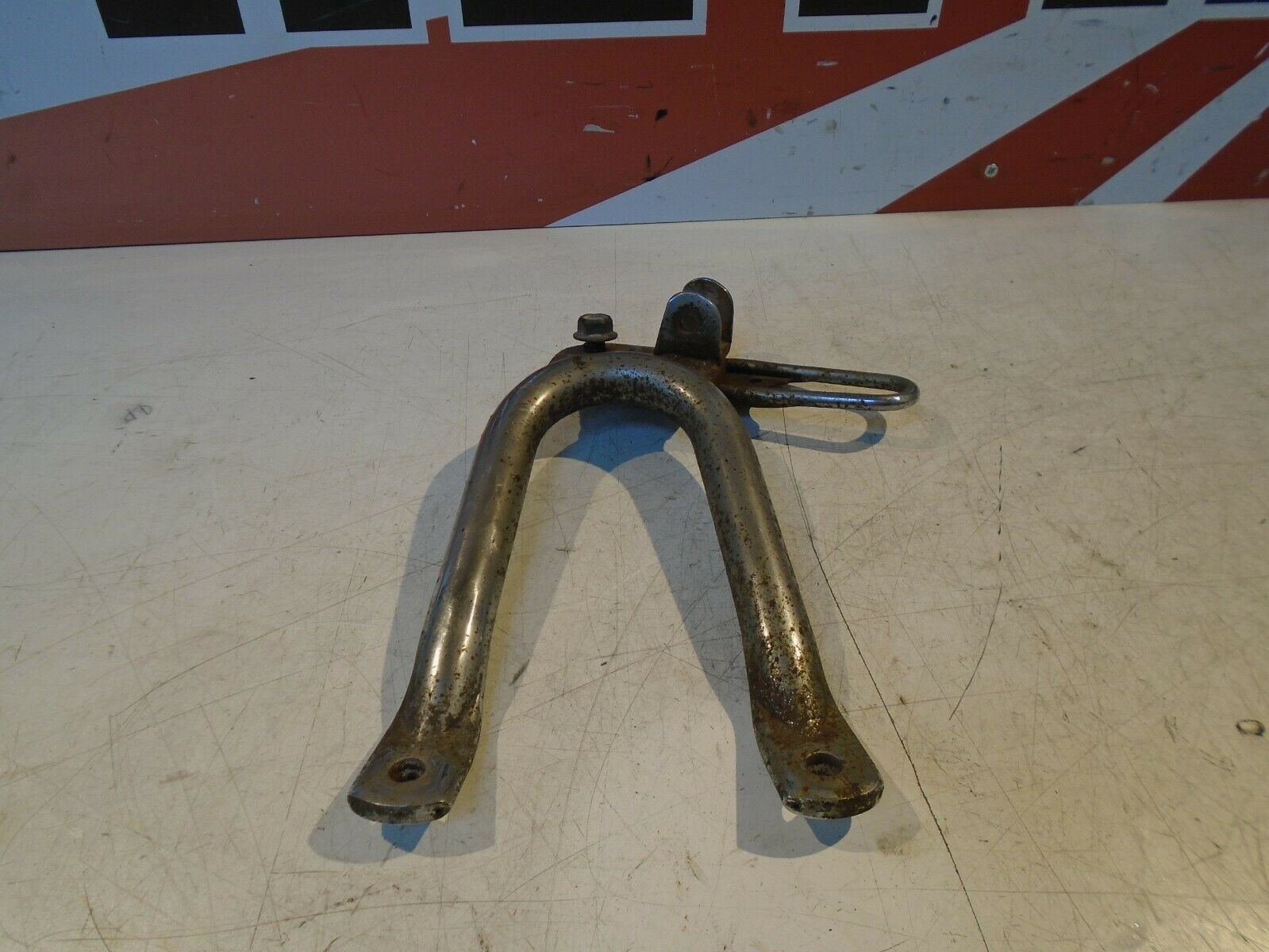 Yamaha FZR600 RH Rear Footrest Hanger FZR600 Footpeg Hanger