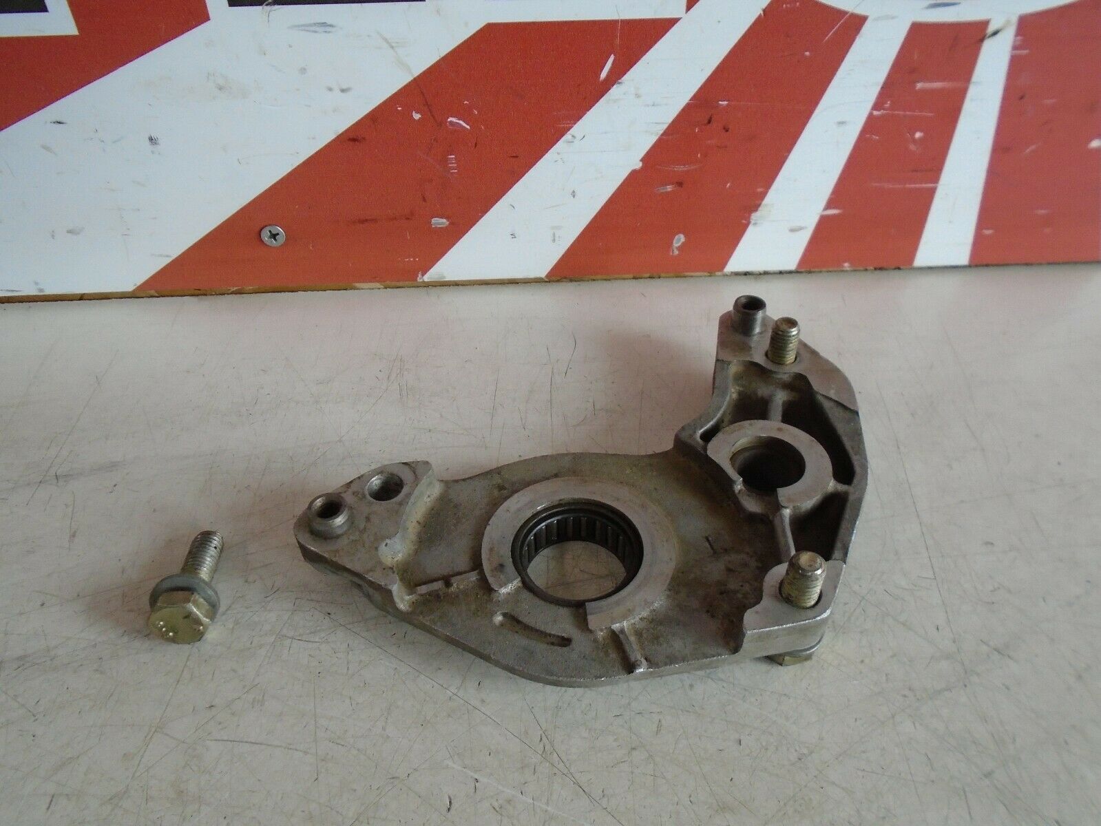 Yamaha XS500 Breaker Shaft Bracket XS Engine Part